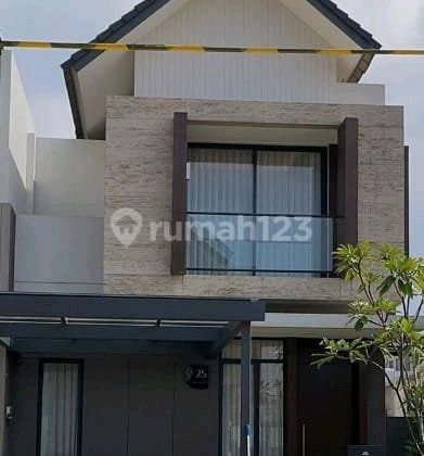 For Quick Sale: 2-Story Fashagriya Complex House at Podomoro Park Bandung For Quick Sale: 2-Story Fashagriya Complex House at Podomoro Park Bandung