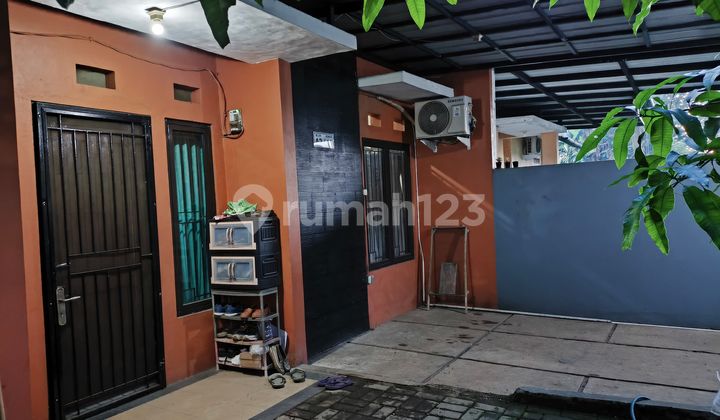 Asri House Depok City in Bumi Sawangan Indah 1 Housing Estate, Jl. Bsi 1, Pengasinan, Sawangan, Depok City, West Java, Indonesia, 16518, Sawangan Asri House Depok City in Bumi Sawangan Indah 1 Housing Estate, Jl. Bsi 1, Pengasinan, Sawangan, Depok City, West Java, Indonesia, 16518, Sawangan