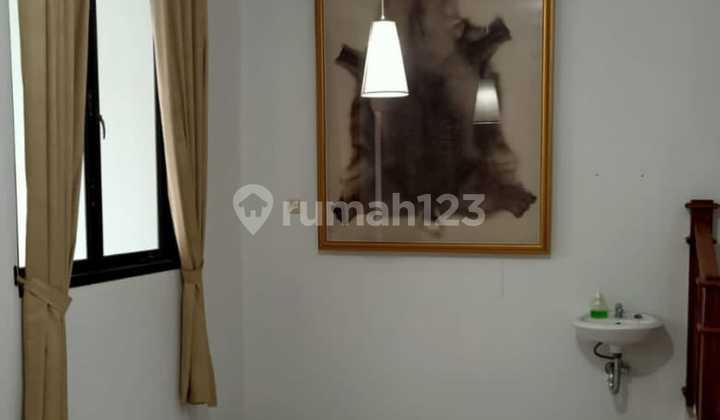 Dijual Rumah 2 Lantai di Taman Griya Jimbaran - One Gate System 2