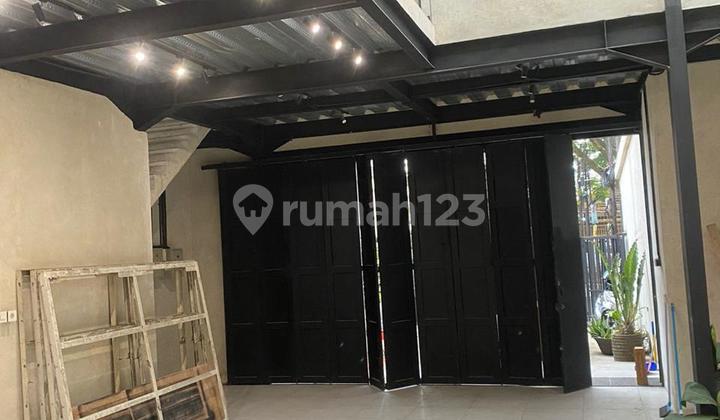 Rumah Industrial Strategis di Mainroad Jalan Jenderal Sudirman Bandung 2