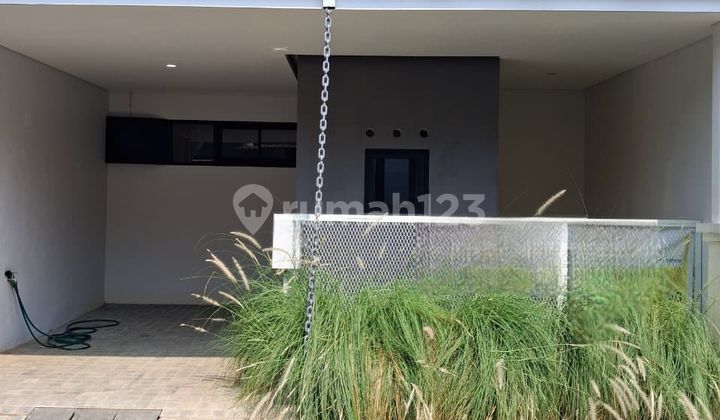 Dijual Rumah 2 Lantai di Graha Raya Bintaro, Tangerang Selatan. Dijual Rumah 2 Lantai di Graha Raya Bintaro, Tangerang Selatan.