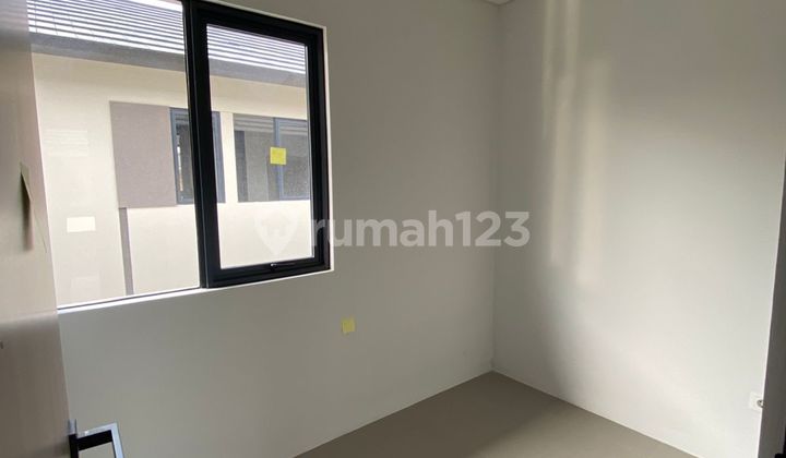 Di Jual Rumah 2 Lantai Lokasi Strategi Legok, Karawaci 2