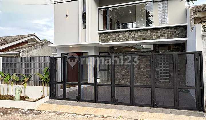 Rumah 2 Lantai di Bsd Kencana Loka, Tangerang