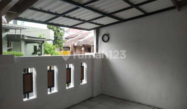 For Sale 1-Story House Adjacent to Graha Raya Bintaro 2