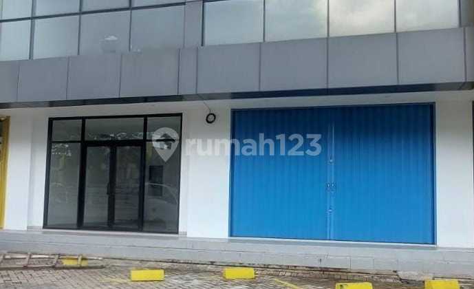 For Rent Modern 2-Story Shop House on Boulevard Graha Raya