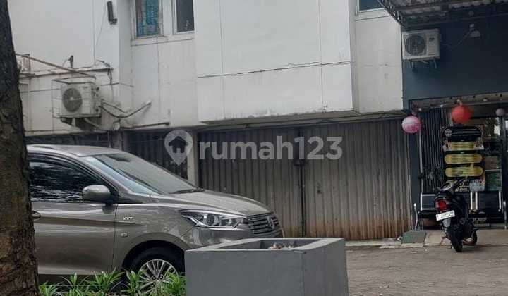 Disewakan Ruko Strategis di Boulevard Graha Raya Bintaro Jaya Disewakan Ruko Strategis di Boulevard Graha Raya Bintaro Jaya