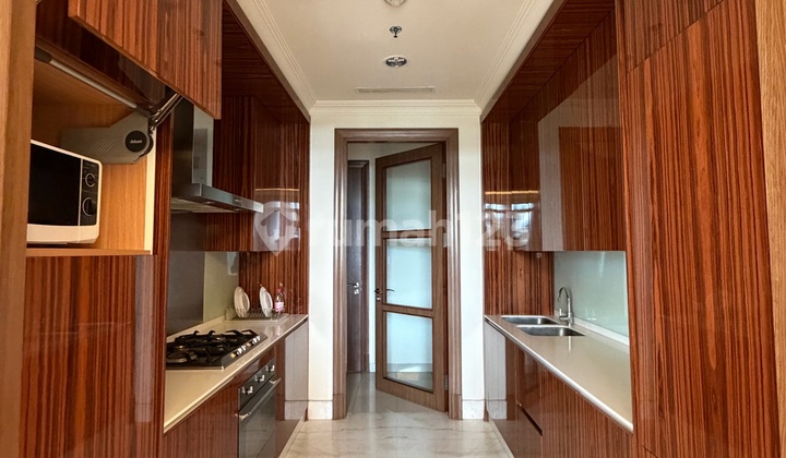 Apartment Botanical Residence 2 BR Furnished jakarta selatan  2