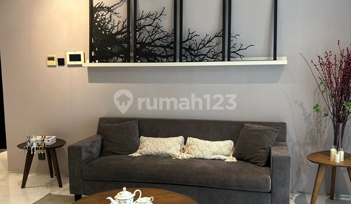 Apartemen Senopati Suites 2 BR, Full Furnished, Strata 2