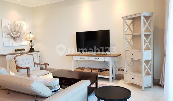 Apartment, District 8, 2 BR Ready to Occupy, Strata Title