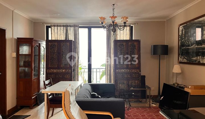 Apartemen Red Top 2 BR, Strata, Bagus, Furnish