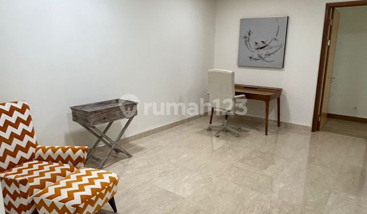 Pakubuwono Residence Apartment Full Furnished, 3 Bedrooms Strata 2