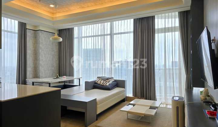 Apartemen South Hills 2 BR, Strata, Full Furnished 2