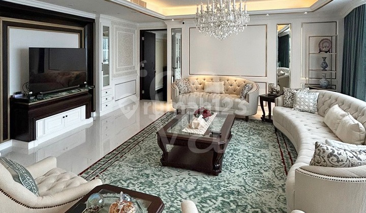 Apartemen Casa Domaine 4 BR Bagus, Strata 2