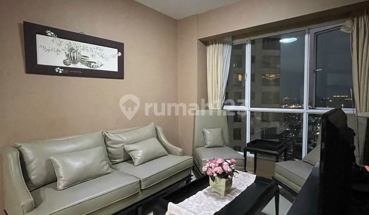 Apartment Gandaria City 3 BR Nice Furnished