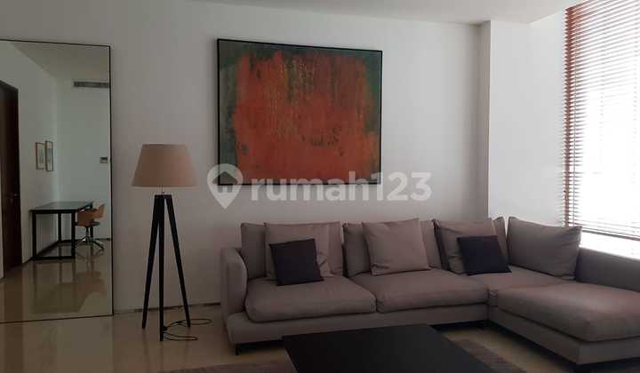 Apartemen Senopati Suites 3 BR, Strata, Furnished 2