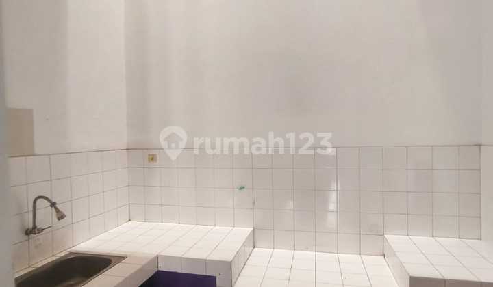 Di Jual Rumah Strategis di Duri Kepa Jakarta Barat 2
