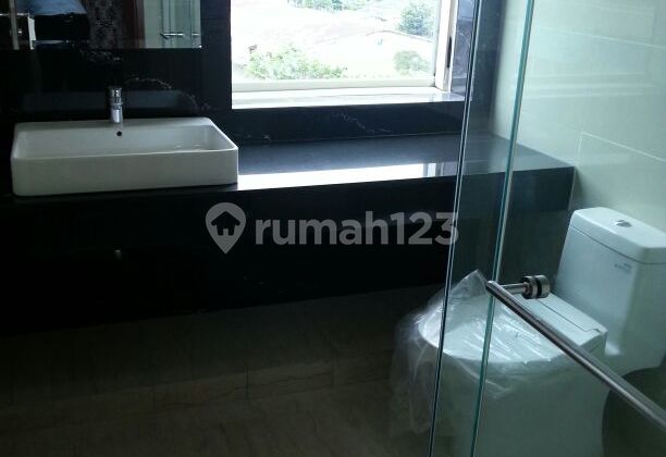 For Sale: The Kensington Apartment Kelapa Gading For Sale: The Kensington Apartment Kelapa Gading