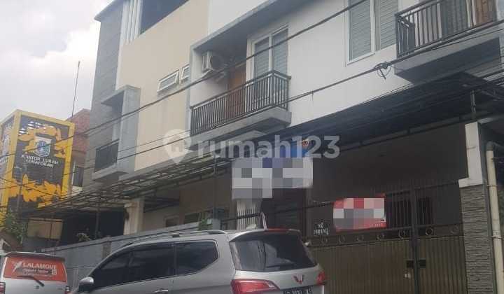 Di Jual Rumah Strategis di Kepu Barat Kemayoran 2