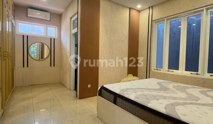 Di Jual Rumah Strategis di Tebet Jakarta Selatan 2