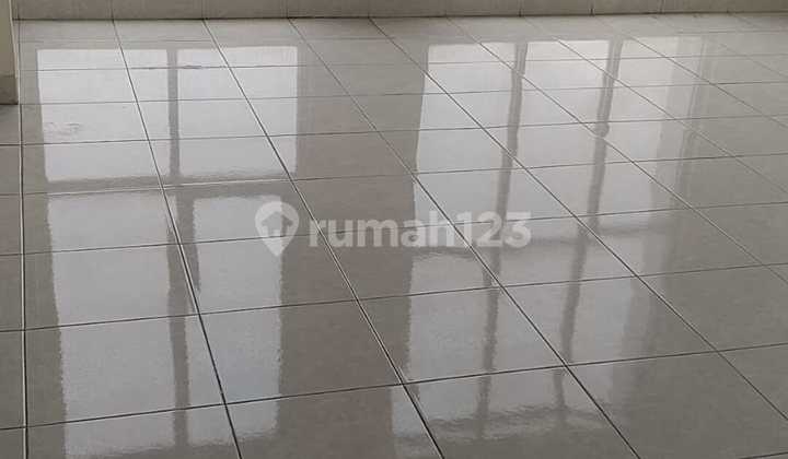 For Sale: Shop House in Karang Satria Square Complex, North Tambun 2