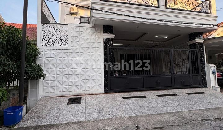 Rumah Mewah 3 Lantai Daerah Tasbih Medan Selayang