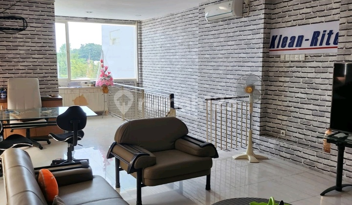 San Antonio Shop House