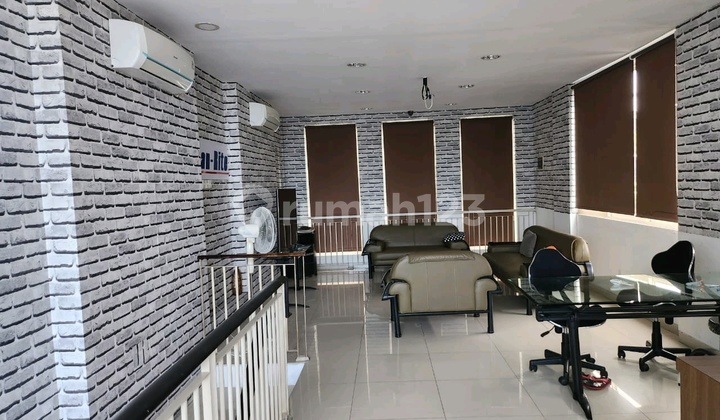 San Antonio Shop House 2