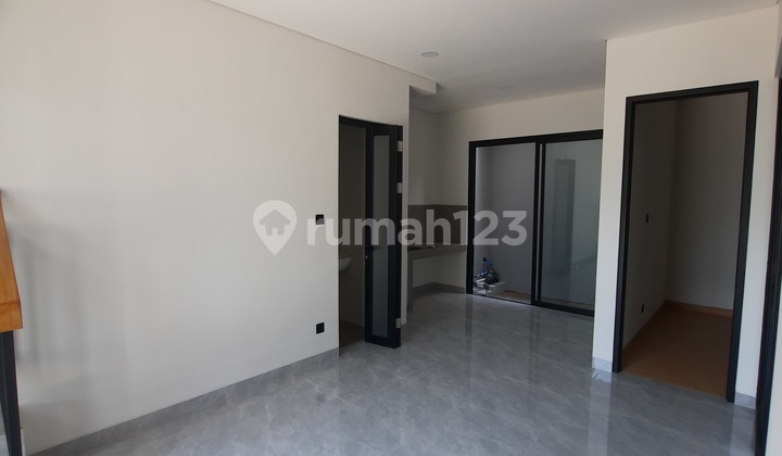 New House Ready to Occup New House Ready to Occup