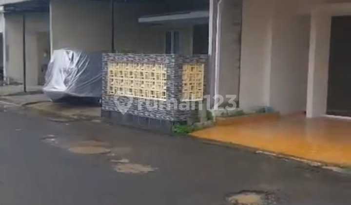 Rumah 2 Lantai di The Paradise Park 2 Cengkareng, Jakarta Barat 2