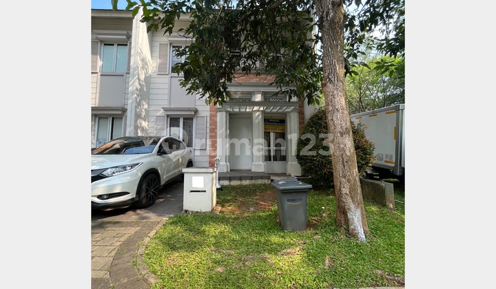 Rumah 2 Lantai di Cluster Hyland Greenwich Bsd, Tangerang Selatan