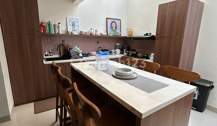 Rumah 2 Lantai Furnished Nyaman Dalam Cluster Provence Suite Bsd City 2