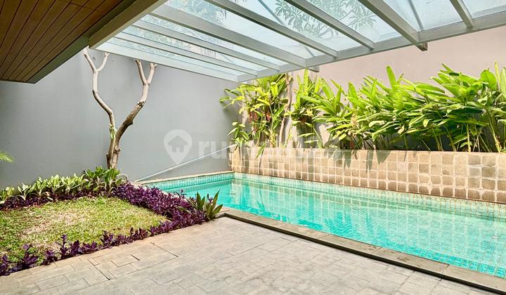 Luxury Ready-to-Occupy House in Senopati, South Jakarta 2