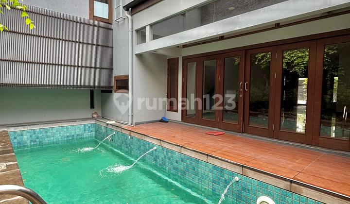 Luxury House Ready to Occupy in Senopati with Wide Access 2