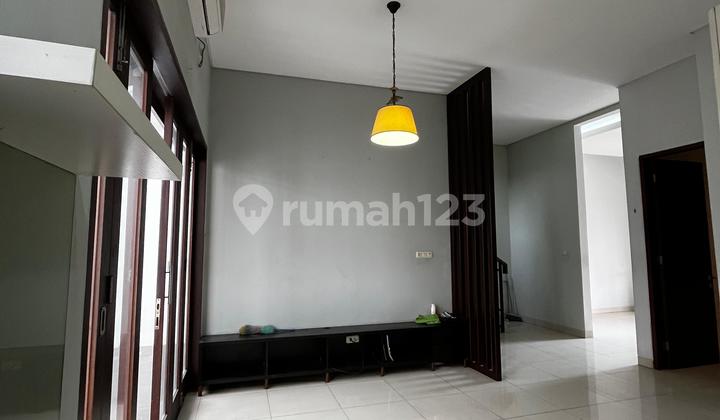 Rumah Bagus di Cilandak Akses Lebar Siap Huni 2