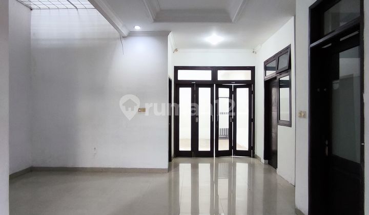 Rumah di Bintaro Cocok untuk Kantor 2