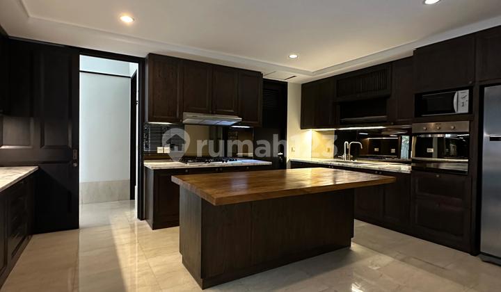 Luxury House in West Pejaten Ready to Occupy Wide Access