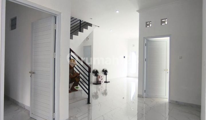 Nice House in Bintaro can be used for Office 2