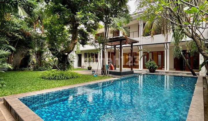 Luxury House in West Pejaten Ready to Occupied Wide Access 2