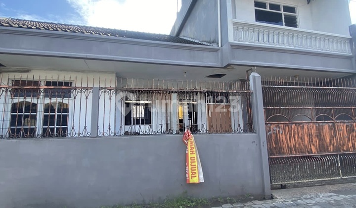 Rumah 4 Kamar Tidur Lokasi Panjer Denpasar Selatan