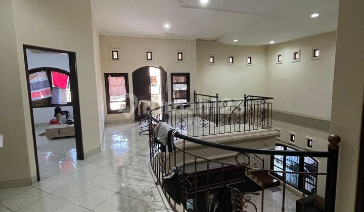 Rumah Mewah Gatsu Timur Siap Huni 1