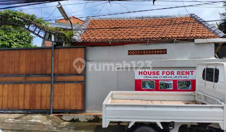 Rumah 5Kt 5Km Lokasi Kerobokan Badung