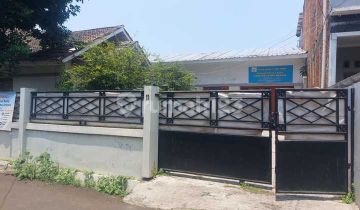 Pilihan Sempurna untuk Hunian Mewah & Investasi Menguntungkan! Dekat Jalan Utama & Transportasi Publik." 2