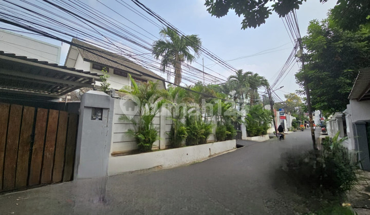 Luxurious 2-Story House in Mampang Prapatan - Maximum Privacy in the Heart of South Jakarta