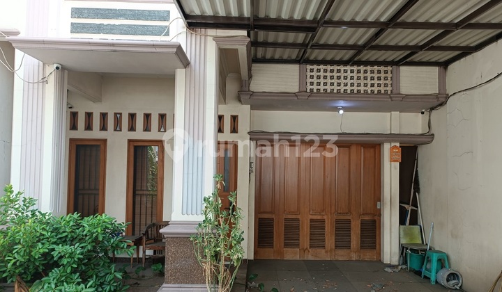 Unit Langka] Investasi Bernilai di Jantung Jakarta Timur - Lahan Luas 203M² di Utan Kayu Selatan! 2