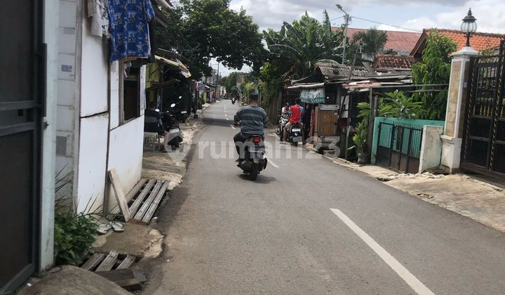 "Rumah Asri di 'Sunrise Zone' Cipayung: Bebas Banjir & Selangkah ke Tol Jorr" 2