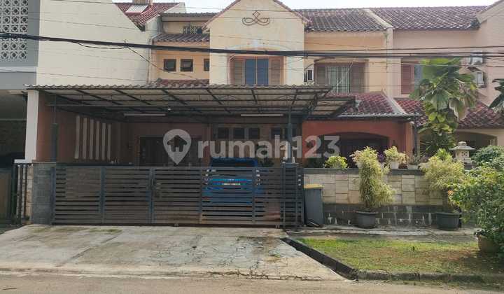 Premium & Strategis: Rumah Luas 300M² di Graha Cinere - Selangkah ke Gerbang Tol Krukut & Limo"