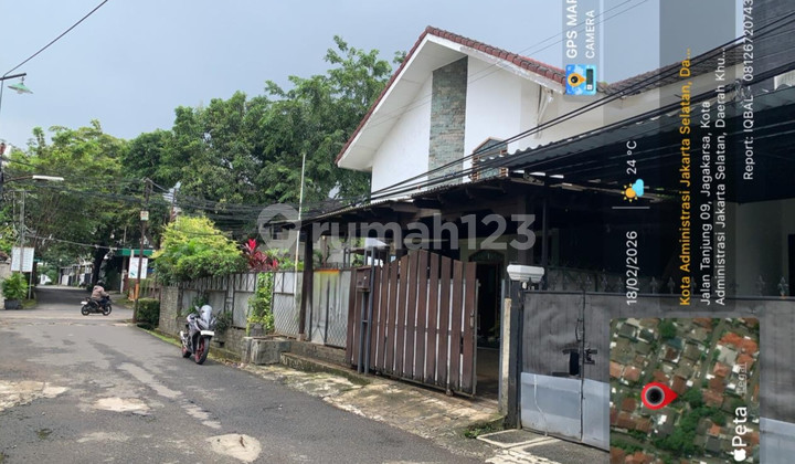 Luxury House in Rancho Indah - A Step Away to Tb Simatupang & Aeon Mall. 2