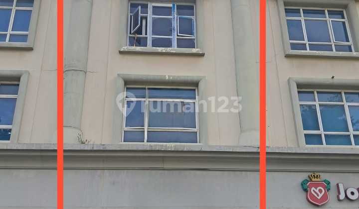 Ruko Business Park Kebon Jeruk Block A - Front Position, Maximum Exposure!