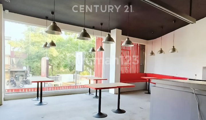 Ruko 3 Lantai Ex Resto Kawasan Komersial Kemang