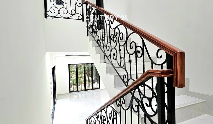 Beautiful House Ready to Occupy in Sector 7 Gb 16034 2